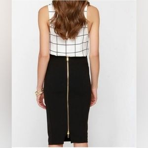 H&M Black Pencil Skirt with Gold Zipper Size 2